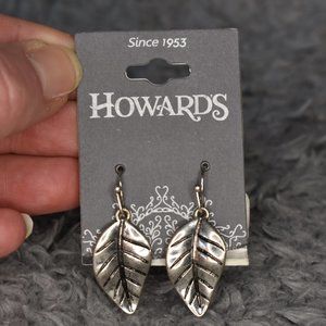 NWT Howard's Silver Leaf Dangle Earrings